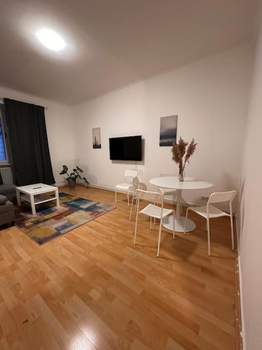 Apartment Mit Balkon Im Stadtzentrum Hannover Ngoại thất bức ảnh